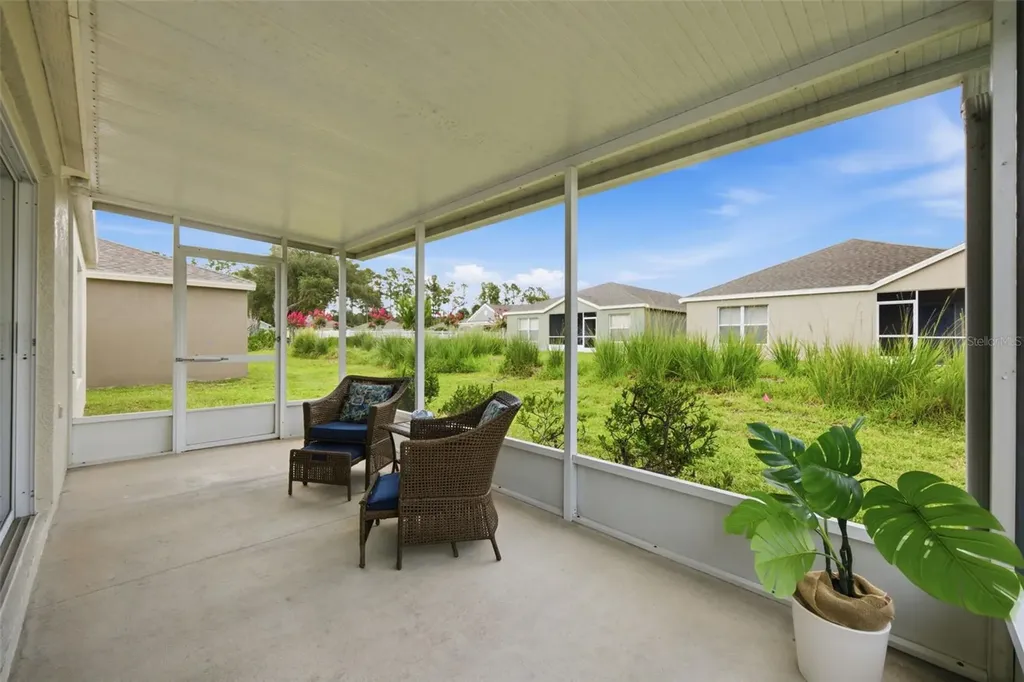 5240 Gato Del Sol Circle Wesley Chapel FL 33544