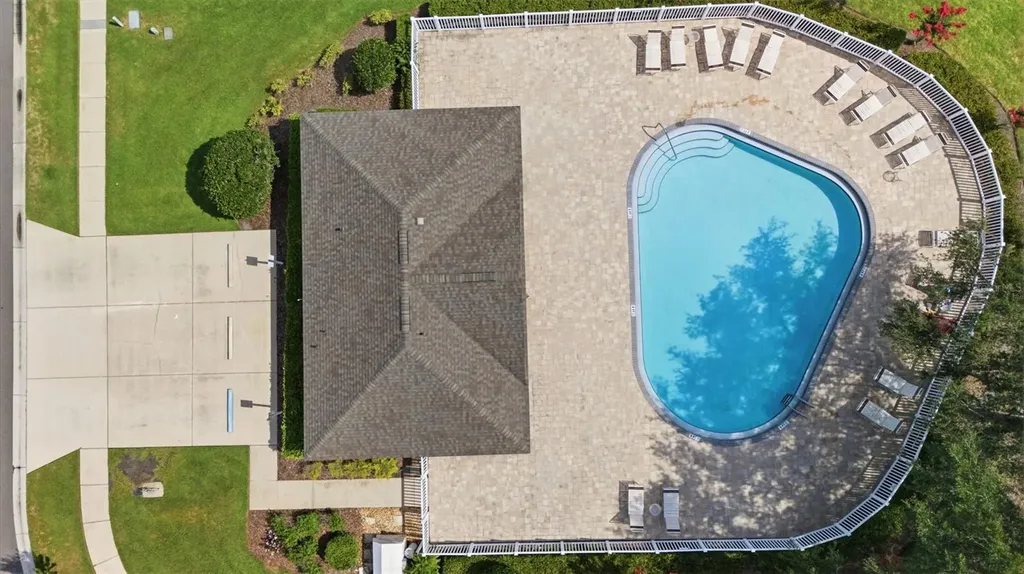 5240 Gato Del Sol Circle Wesley Chapel FL 33544