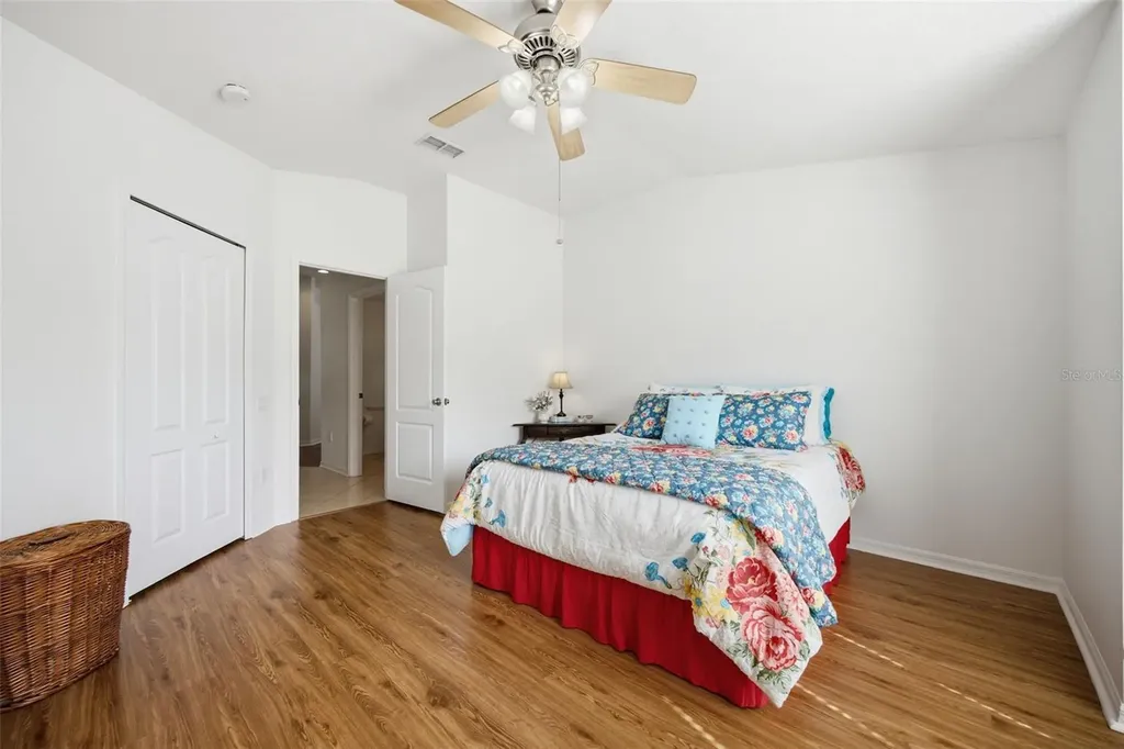 5240 Gato Del Sol Circle Wesley Chapel FL 33544