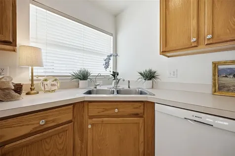 5240 Gato Del Sol Circle Wesley Chapel FL 33544