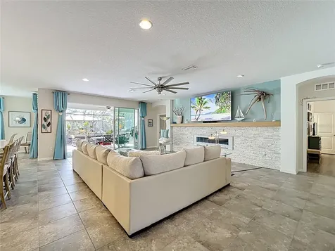 15208 Las Olas Place Bradenton FL 34212