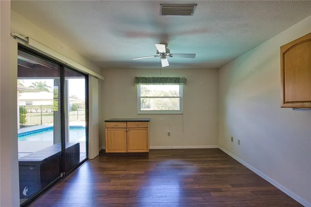 902 Pinehurst Lane Venice FL 34293