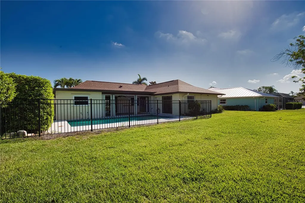 902 Pinehurst Lane Venice FL 34293