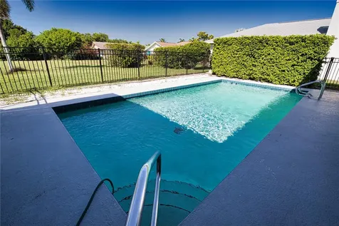 902 Pinehurst Lane Venice FL 34293