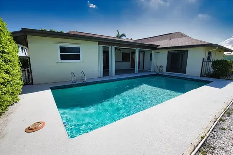902 Pinehurst Lane Venice FL 34293