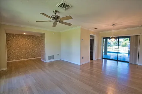902 Pinehurst Lane Venice FL 34293
