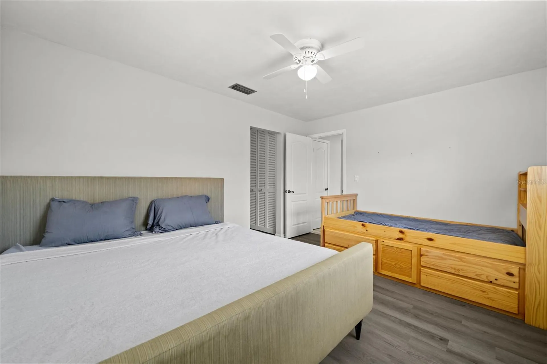 4402 SE 1st Place Cape Coral FL 33904