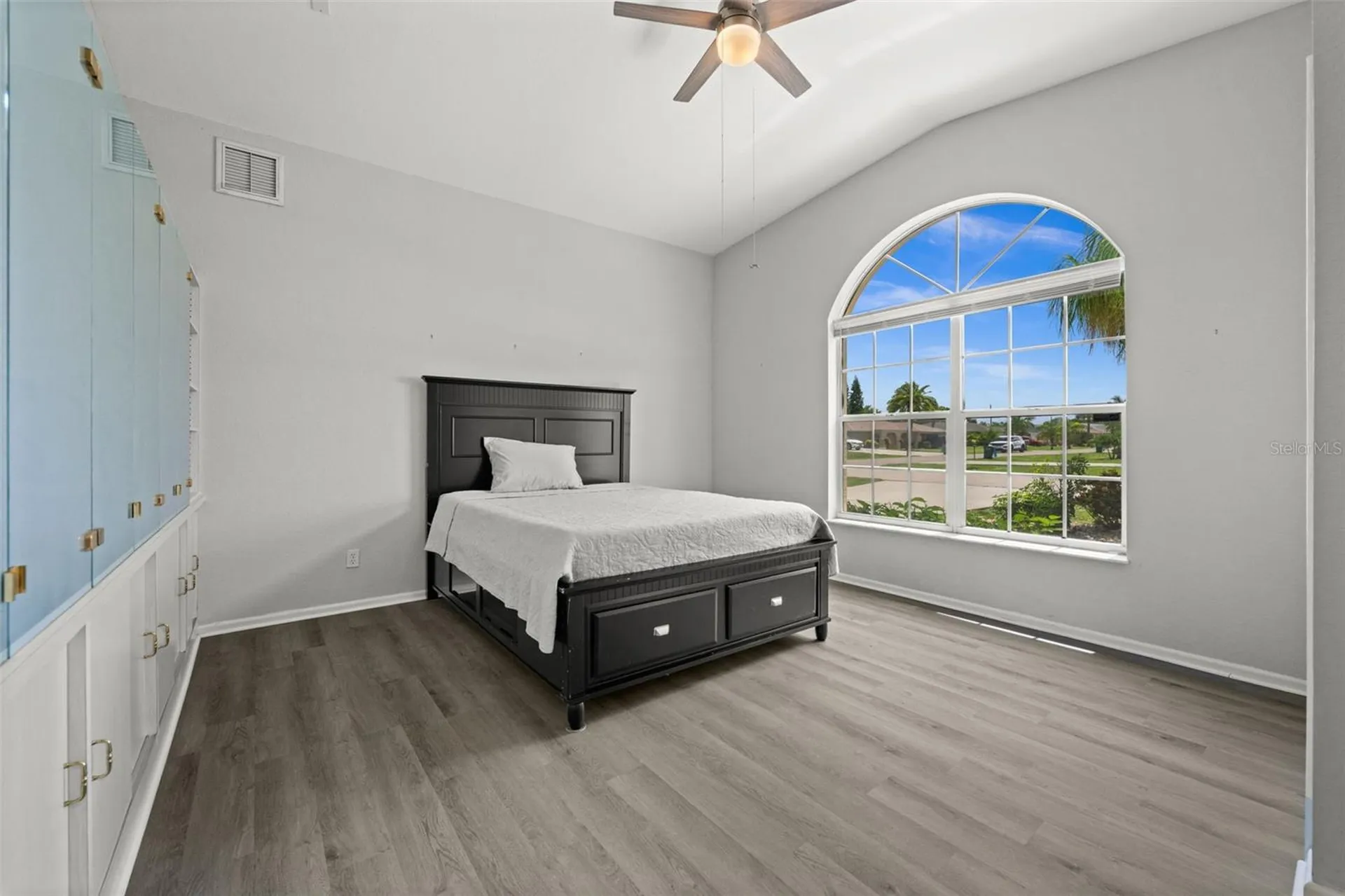 4402 SE 1st Place Cape Coral FL 33904