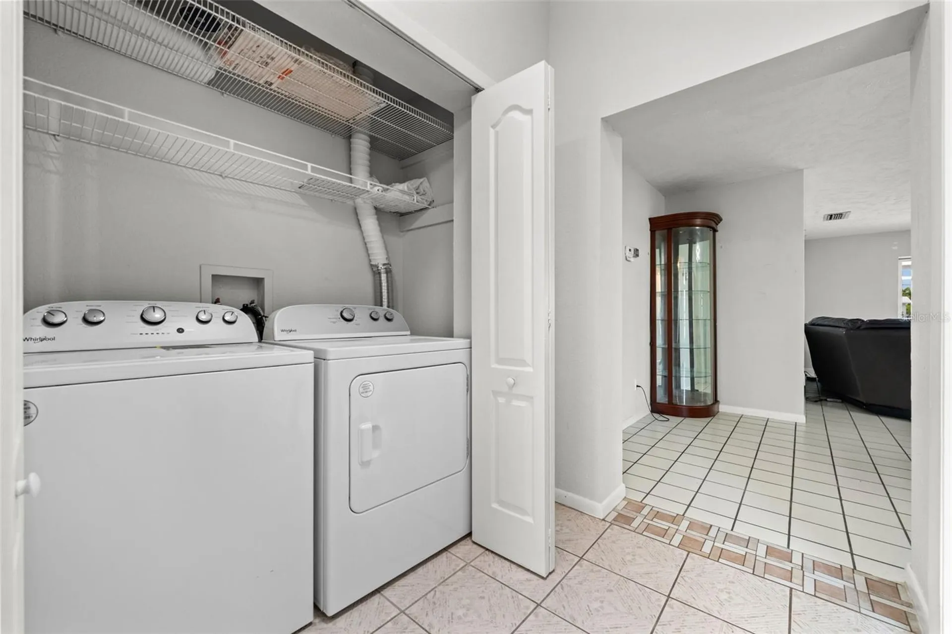 4402 SE 1st Place Cape Coral FL 33904