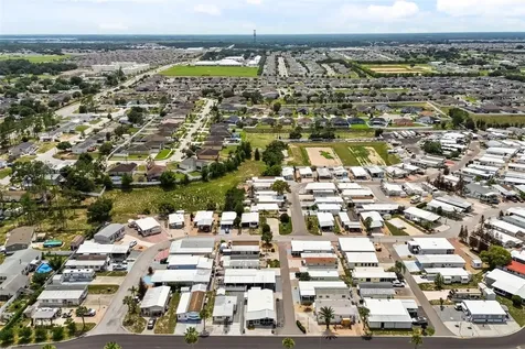 131 Center Crest Boulevard Davenport FL 33837