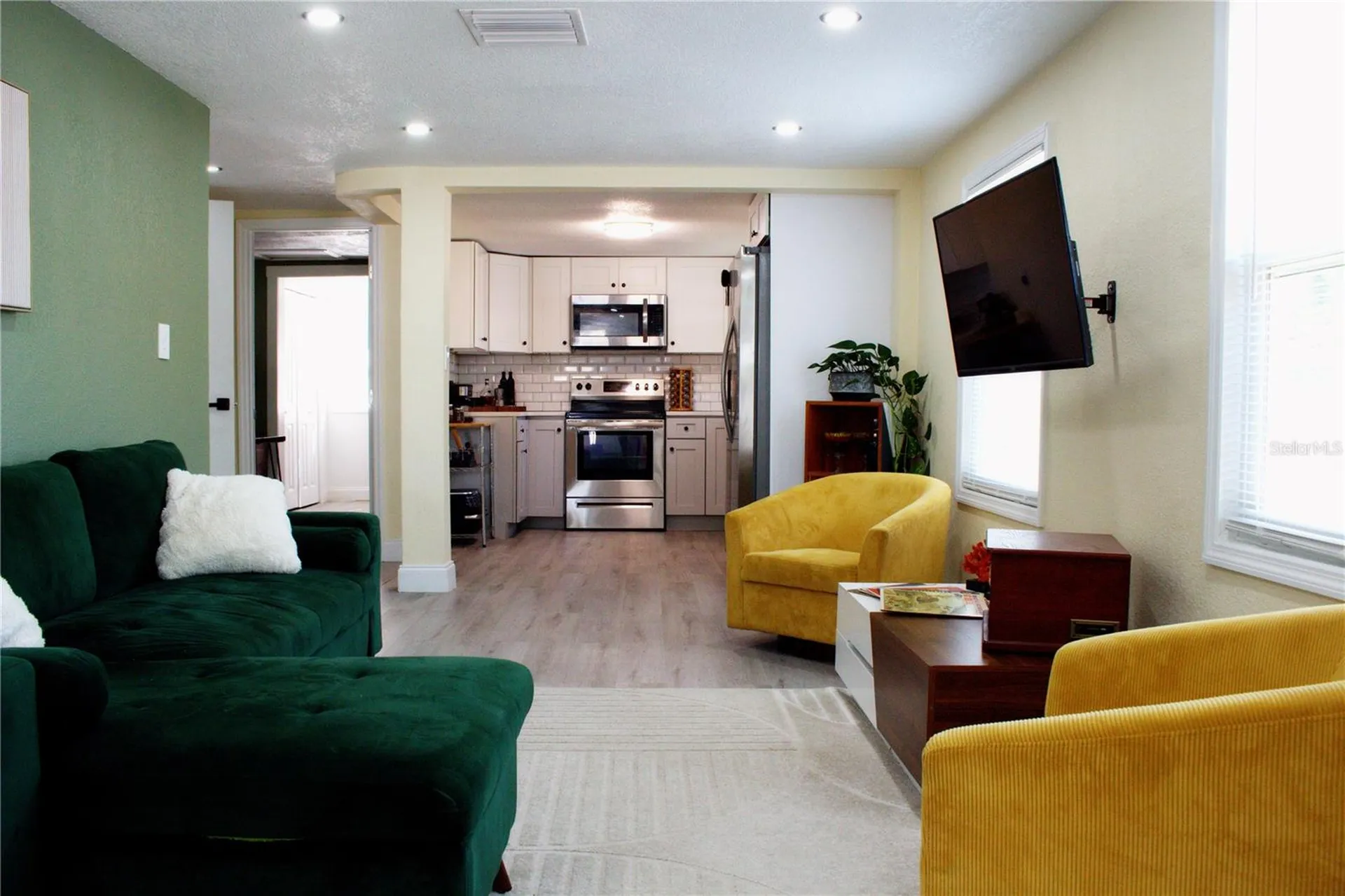 5260 8th Avenue N St Petersburg FL 33710