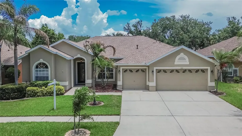 7221 Bucks Ford Drive Riverview FL 33578