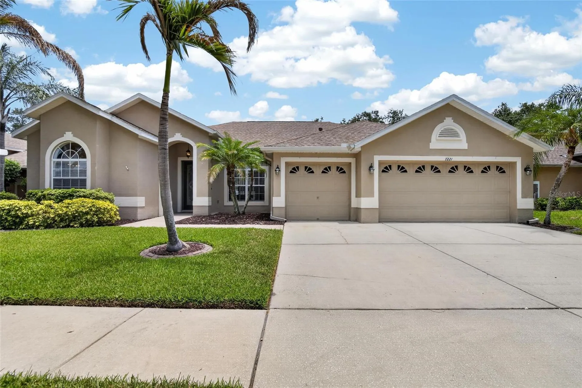 7221 Bucks Ford Drive Riverview FL 33578