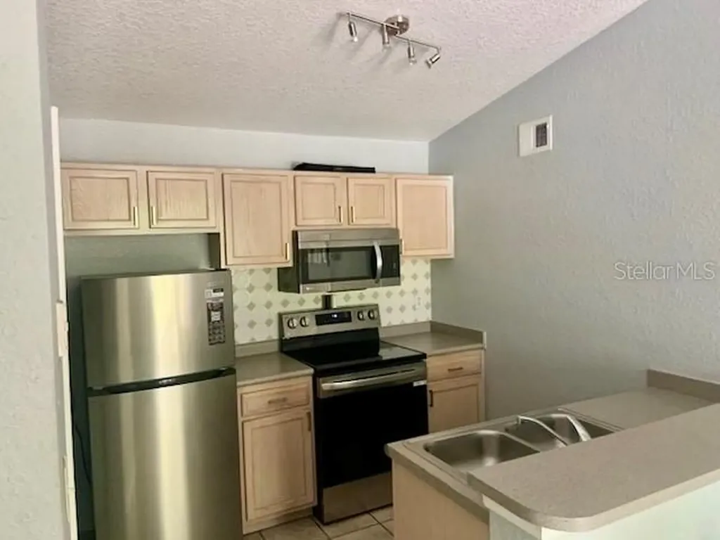 8939 Latrec Avenue Orlando FL 32819