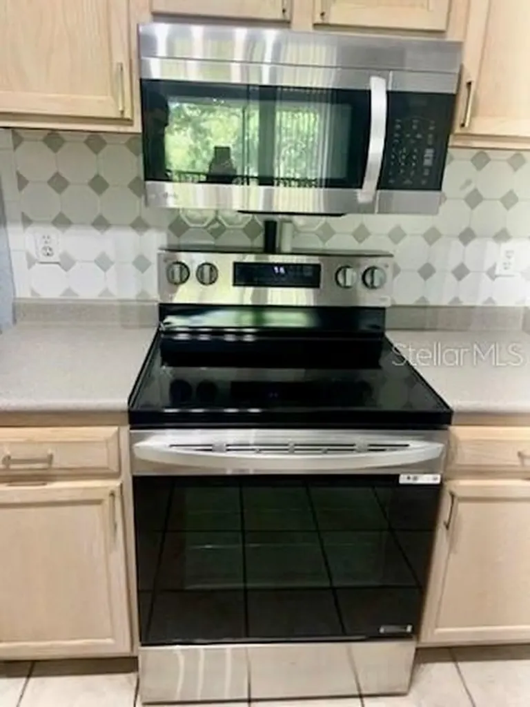 8939 Latrec Avenue Orlando FL 32819