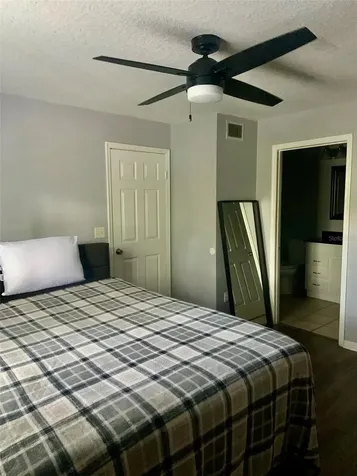 8939 Latrec Avenue Orlando FL 32819