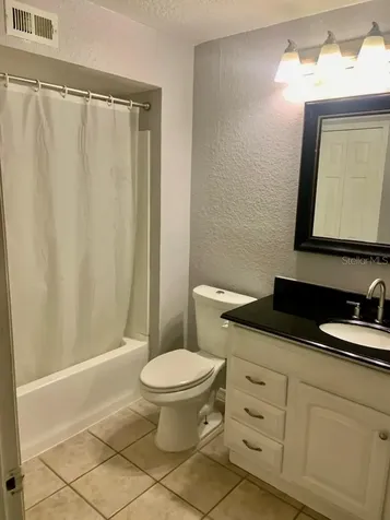 8939 Latrec Avenue Orlando FL 32819