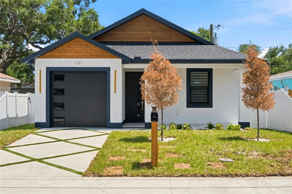 1121 Engman Street Clearwater FL 33755