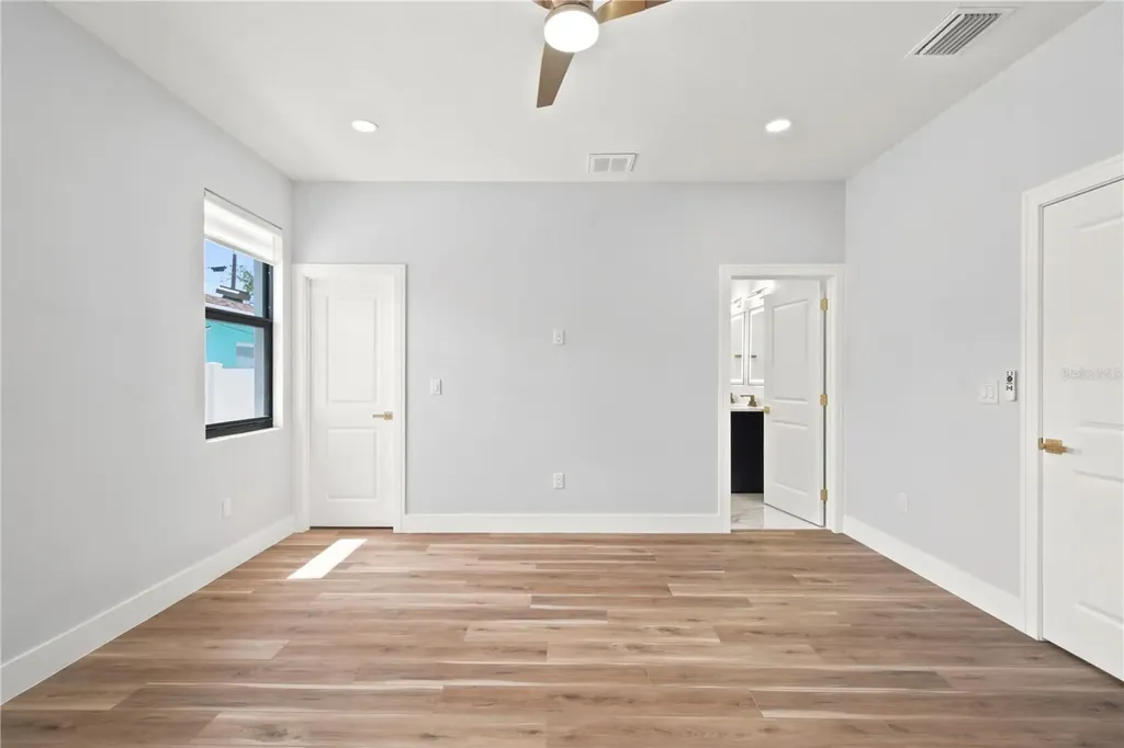 1121 Engman Street Clearwater FL 33755