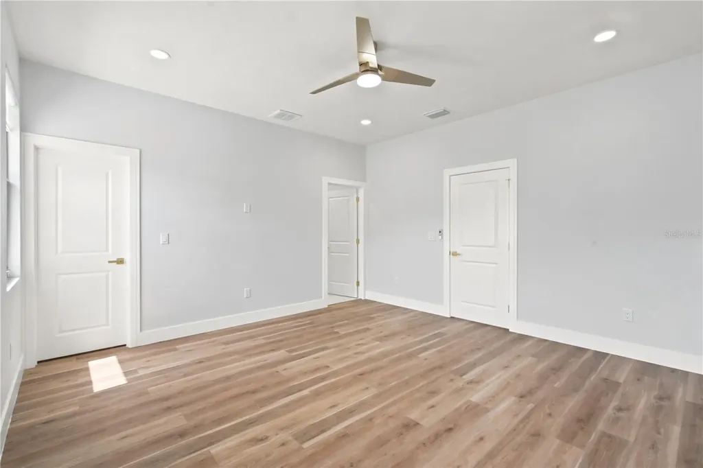 1121 Engman Street Clearwater FL 33755