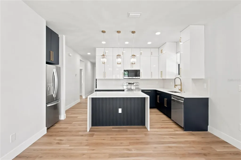 1121 Engman Street Clearwater FL 33755