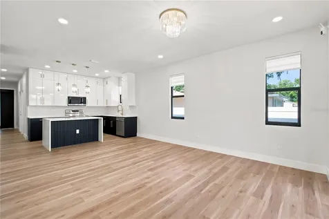 1121 Engman Street Clearwater FL 33755