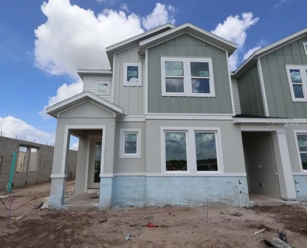 5600 Coopers Hawk Court St Cloud FL 34772