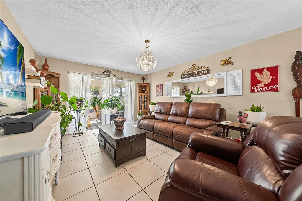 2208 Gardenia Way Lehigh Acres FL 33936