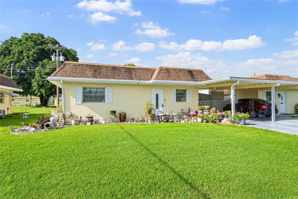 2208 Gardenia Way Lehigh Acres FL 33936