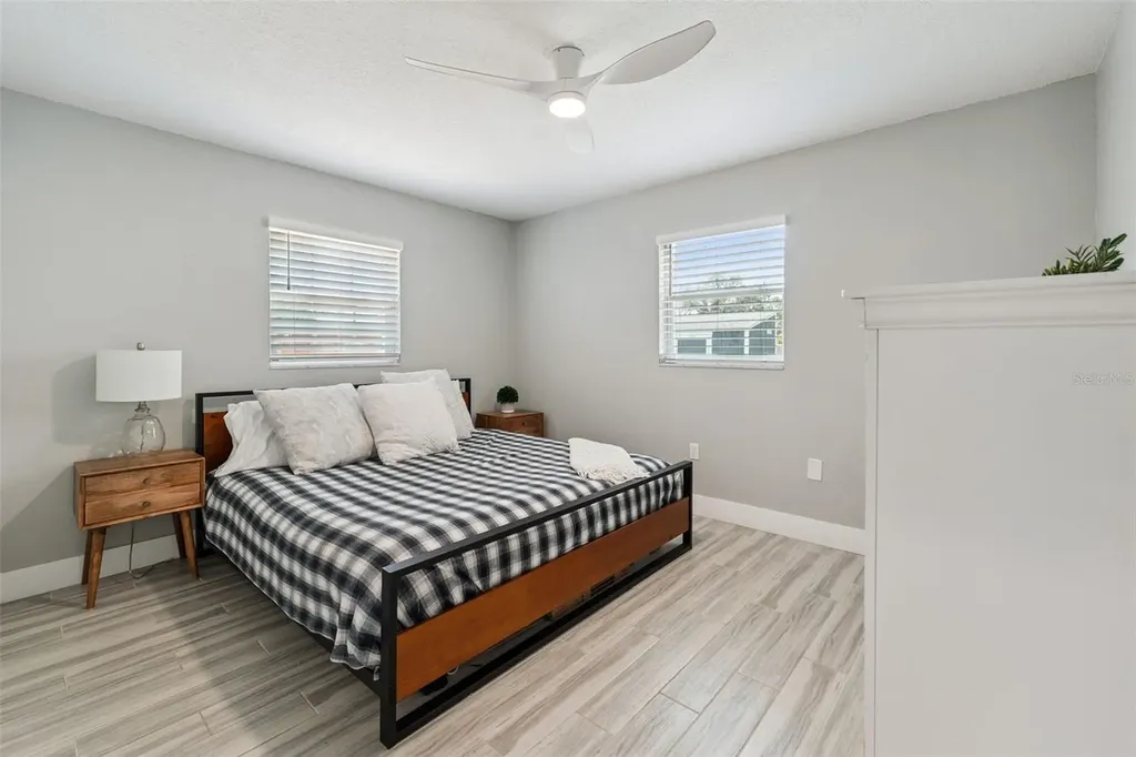 302 W Comanche Avenue Tampa FL 33604