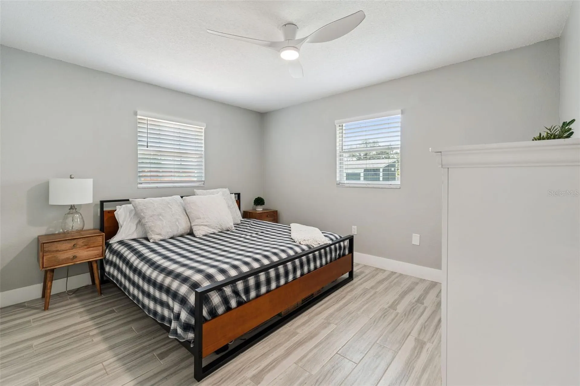 302 W Comanche Avenue Tampa FL 33604