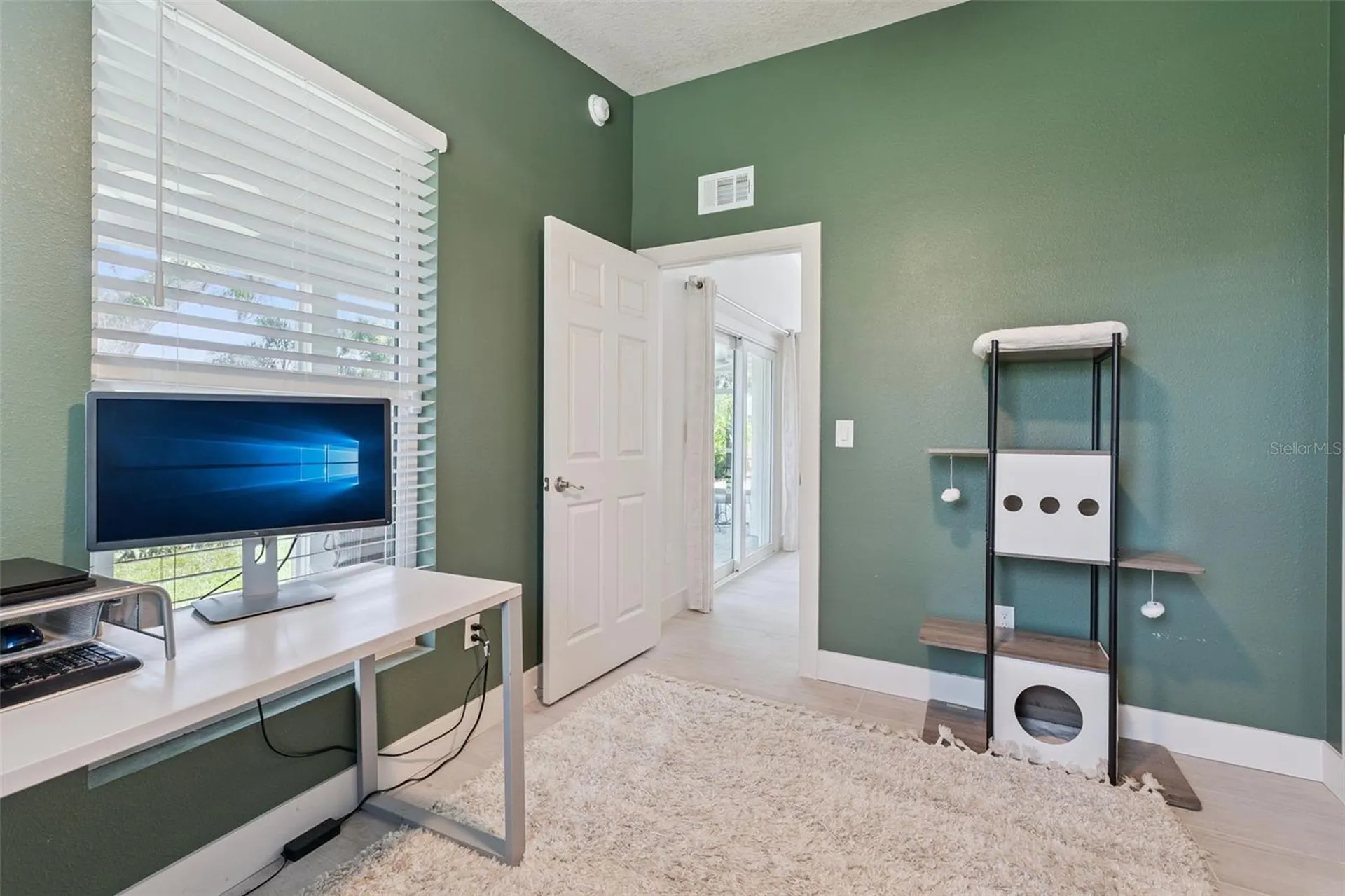 302 W Comanche Avenue Tampa FL 33604