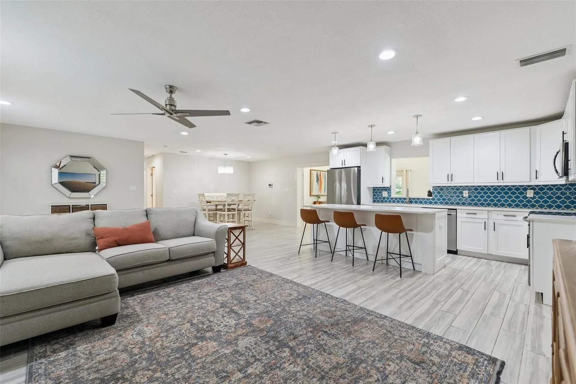 302 W Comanche Avenue Tampa FL 33604