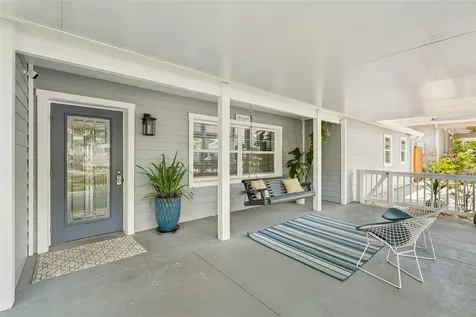 302 W Comanche Avenue Tampa FL 33604