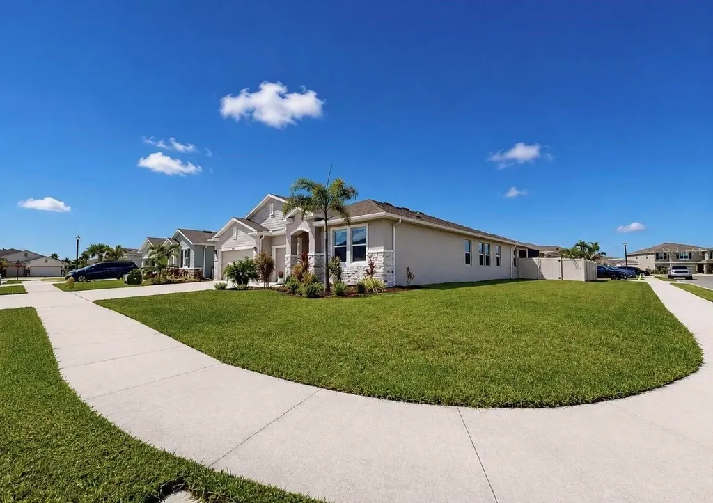 11043 Tamarack Place Parrish FL 34219