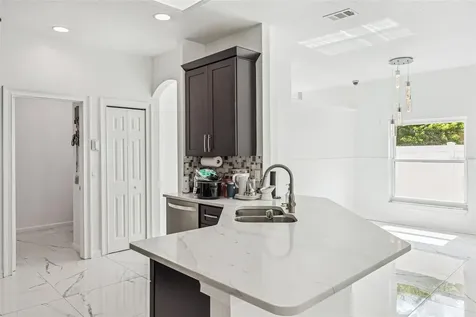8915 Victoria Isle Place Orlando FL 32829