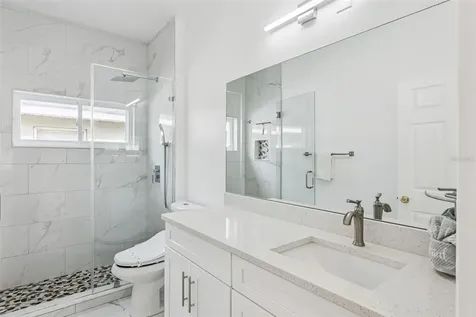 8915 Victoria Isle Place Orlando FL 32829