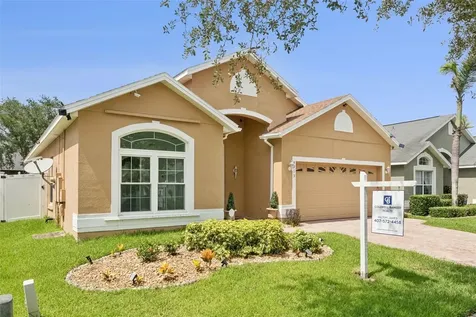 8915 Victoria Isle Place Orlando FL 32829