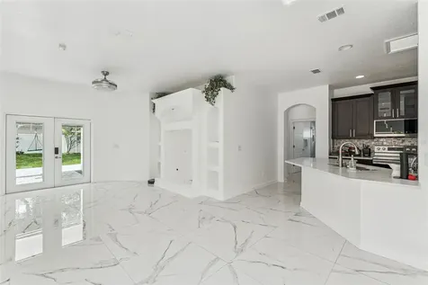 8915 Victoria Isle Place Orlando FL 32829