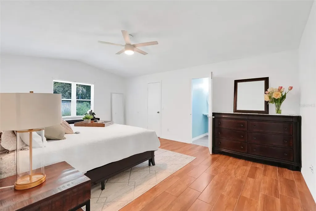 416 Riverwoods Circle Orlando FL 32825