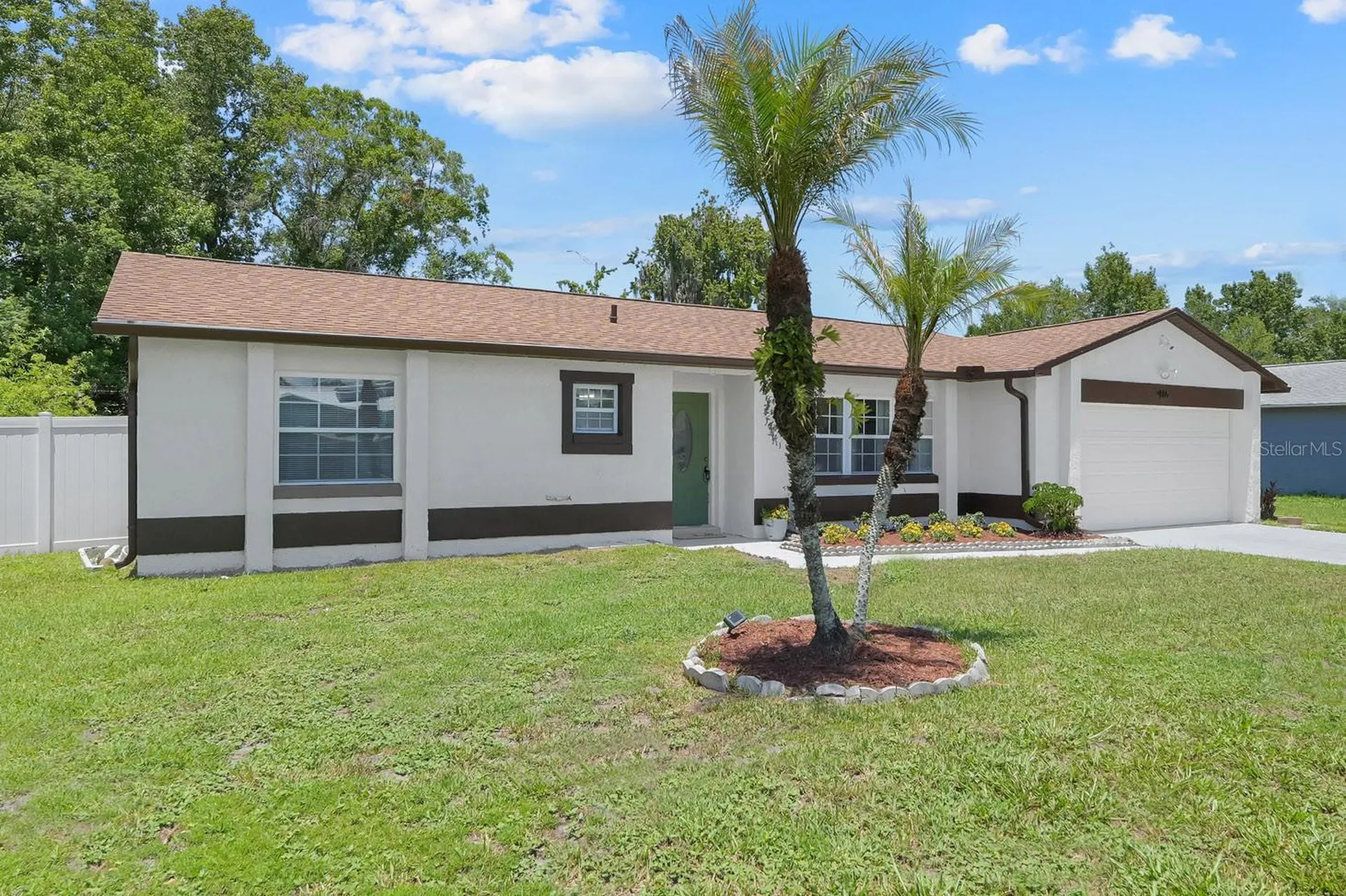 416 Riverwoods Circle Orlando FL 32825