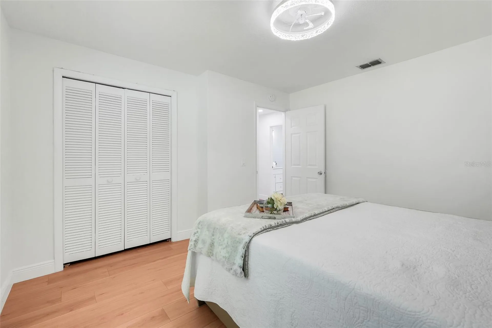 416 Riverwoods Circle Orlando FL 32825
