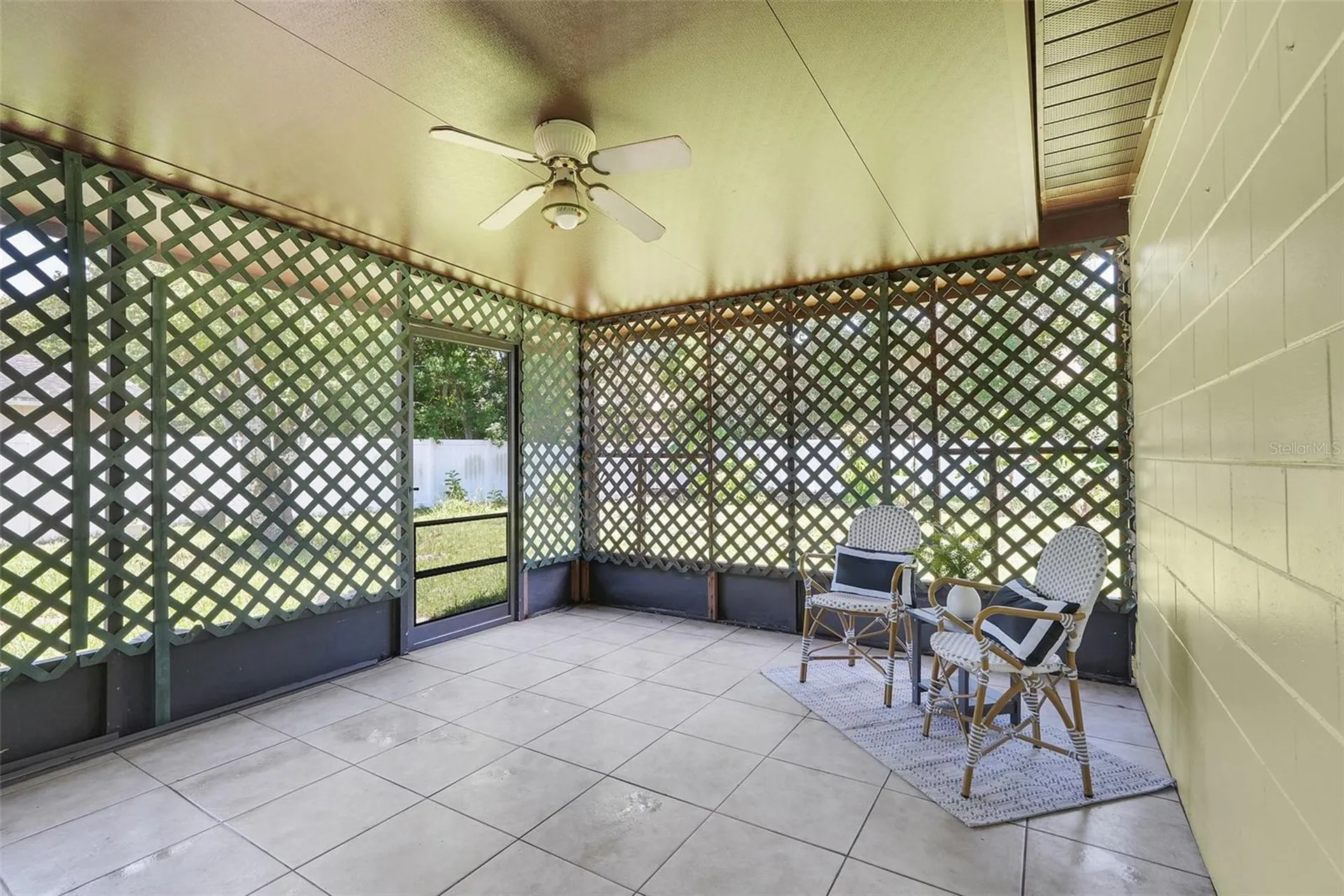 416 Riverwoods Circle Orlando FL 32825