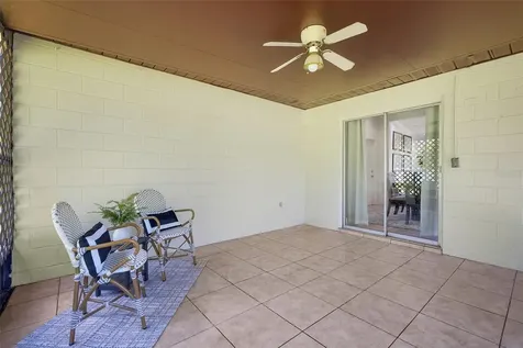 416 Riverwoods Circle Orlando FL 32825