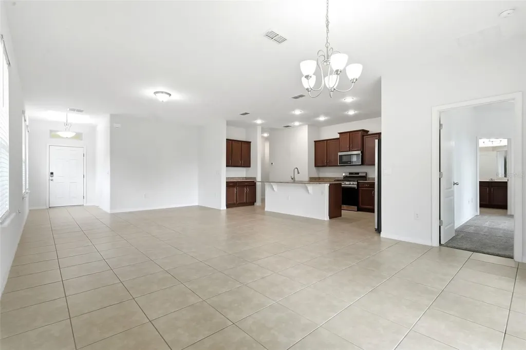 315 W Freesia Court Deland FL 32724