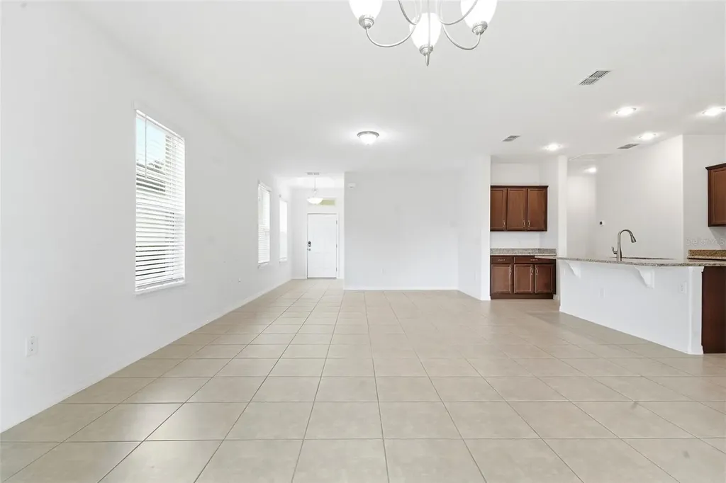 315 W Freesia Court Deland FL 32724