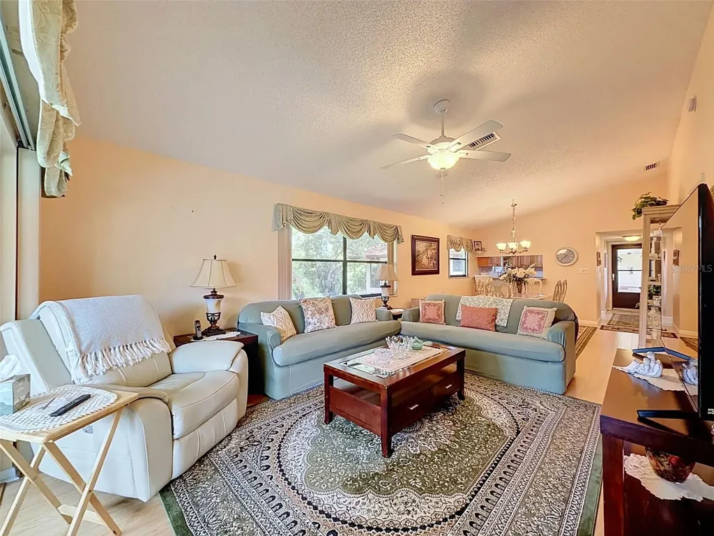 1309 Hammock Pine Boulevard Clearwater FL 33761