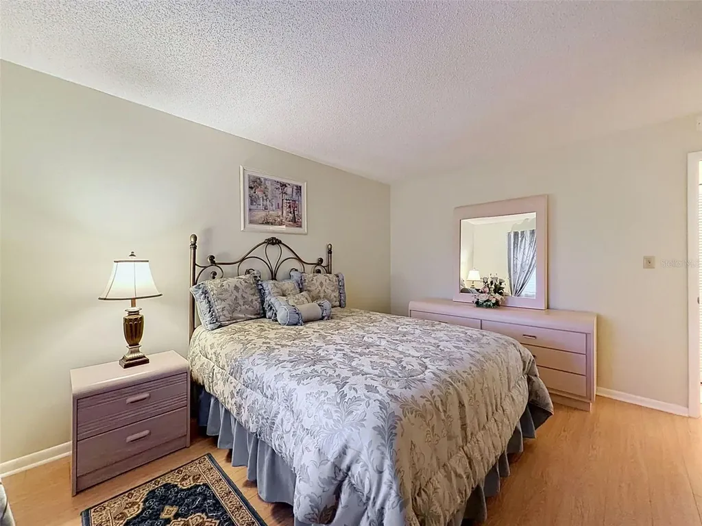 1309 Hammock Pine Boulevard Clearwater FL 33761