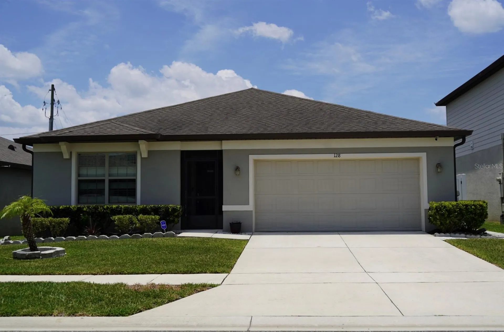 128 Citrus Isle Street S Davenport FL 33837