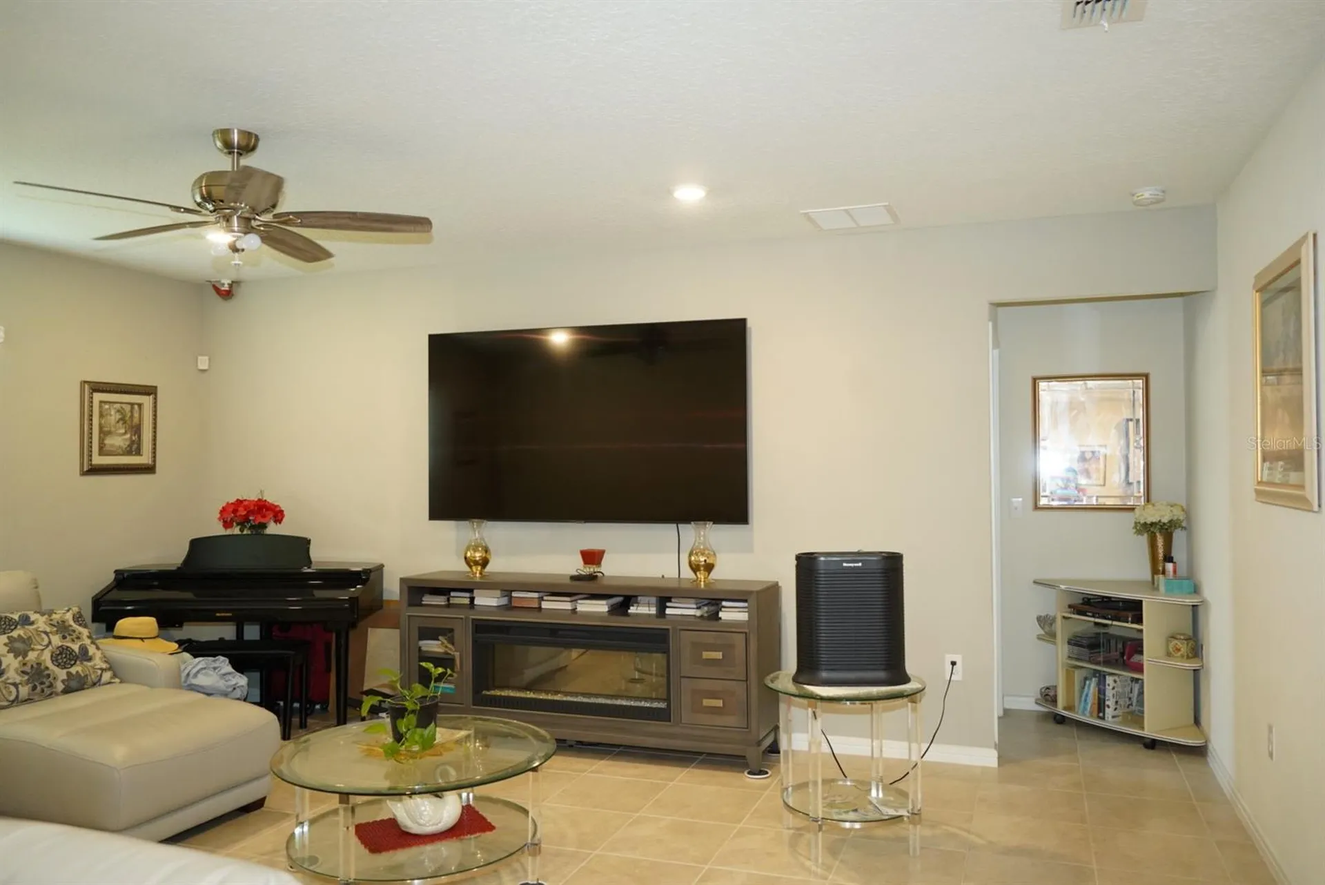 128 Citrus Isle Street S Davenport FL 33837